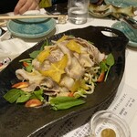 琉球割烹 ふぁいみーる - アグー豚のサラダ