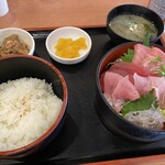 まぐろ食堂 七兵衛丸 - 