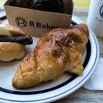 アールベイカー インスパイアード バイ コートロザリアン - 