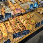 アールベイカー インスパイアード バイ コートロザリアン - 