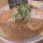 人力俥 - 背脂煮干そば（アップ）