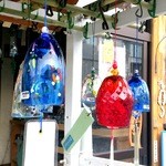 Wagyuu Dokoro Sukeharu - 近所には河内風鈴のお店があり、春から夏にかけては販売、それ以外の季節は体験もできるのでオススメです♪