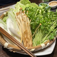 赤坂うまや - しゃぶしゃぶ鍋の野菜