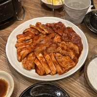 炭火焼肉ホルモン うしごろ 中目黒店 - 