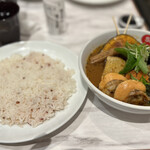 北海道スープカレー Suage 丸の内店 - 