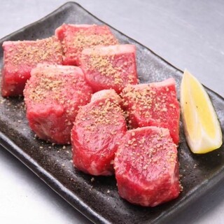 すずらん通りに構えるアットホームなお店◎お一人様～貸切まで！