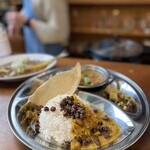 BLOCK HOUSE 水曜カレー - 