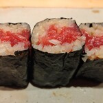 すしやのたい悟 - エシャトロ巻きハーフ（本鮪は塩釜）
