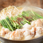 曙町 場内酒場 - 和牛味噌もつ鍋