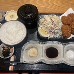 馳走処 頂 - 料理写真:カキフライ定食2000円。
