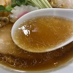 やひろ屋 - 熱々の少しだけ甘味も感じる醤油味