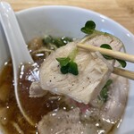 やひろ屋 - 鶏ハムはめっちゃ柔らかくジューシー