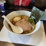 麺や まる喜 - 醤油らーめんうす味味玉