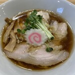 やひろ屋 - スープの色加減からして美味いに決まっている