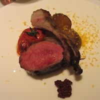イタリアン オット - メインは仔羊の炭火焼き
