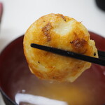 いづも - 明石焼き（時間が経つと出汁に入れても崩れない）