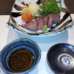 瀬戸内味覚処 芸州 本店 - 黒毛和牛塩焼 ポテトサラダ 特製オニオンソース