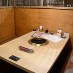 Tsurukame Dou Bunke - 個室風テーブル席