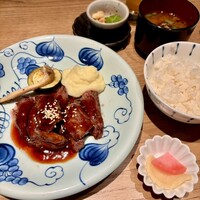 青山牛彩 - 