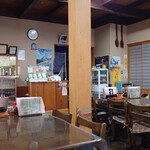 先頭館 - 店内