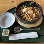 軽井沢72ゴルフ - 石焼き五目あんかけ焼きそば(1,760円)