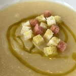 プリマベラ  - 玉ねぎを低温で焦がさないよう、2時間ぐらい掛けてとろとろにする、とか。丸ごとスープ煮なんて目じゃない。