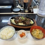 焼肉はうす たられば - 