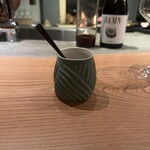 MANO - お口直し
      ・紅玉と野沢菜の蕪のピクルス風