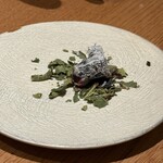 MANO - 無花果の葉に薪火をあてて燻ぶらせて