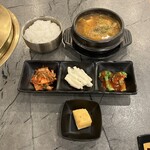 ラオン 焼肉 - 韓国味噌チゲ