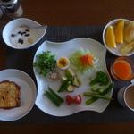 ブーランジェリー・フリアンド - フロマージュブレッドをカツサンドに