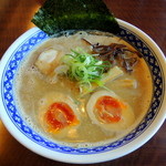 一世風靡 - 2014年5月6日(火・振休)　こってりらーめん(750円)＋煮たまご(50円)