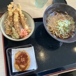 ゆで太郎 もつ次郎 富士宮店 - 日替わり得セット（お蕎麦+ミニ三海老天丼）