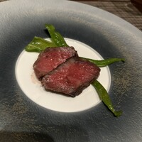 リナシメント - 肉。焼き方も味も旨し