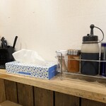 こってり脂らーめん きたろう - テーブル上の状態