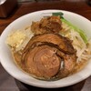 ラーメン 雷 東京本丸店