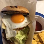 TETRA - チーズバーガー + 卵トッピング