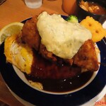 洋食Mogu - チキンタツタオムのアップ