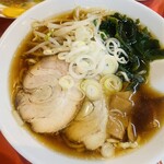 亀戸ぎょうざ 両国支店 - 醤油ラーメン