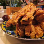 洋食Mogu - トリ天のサイドビュ