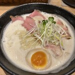 塩中華そば おかだ - 