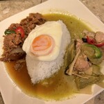 タイ料理 タイダイニングプラーローマー - 
