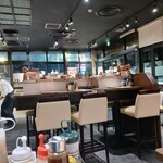 いきなりステーキ - 夕食時前の店内の様子