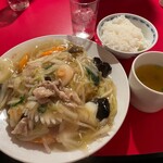 南海飯店 - 皿うどん定食