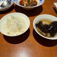 老四川 飄香小院 - 