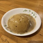 鶏だしおでんと干魚の店 ほし寅 - 蕪(大根)/320円♪