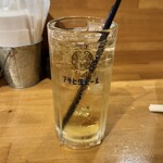 鶏だしおでんと干魚の店 ほし寅 - ホッピーってこんな色よね♪