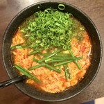辛麺キッチン 彩 - ・辛麺 5辛(中華麺) レギュラー 900円/税込
・ネギ増し 100円/税込