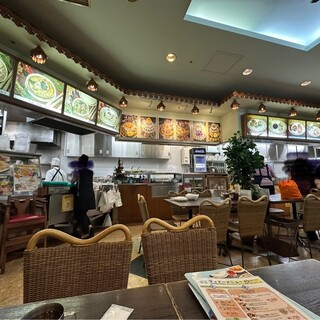 タイ国惣菜屋台料理 ゲウチャイ_2