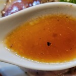 燃えよ麺助 - スープが